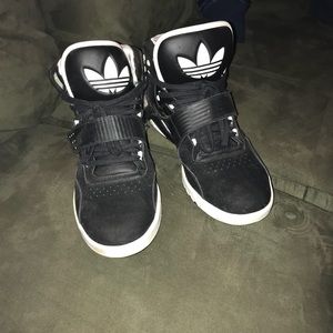 Mens adidas sneakers